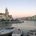 Appartement Joli Petit Dans Le Quartier